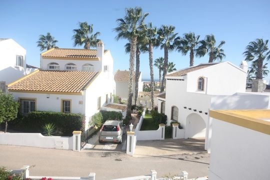 Villa en Villamartín