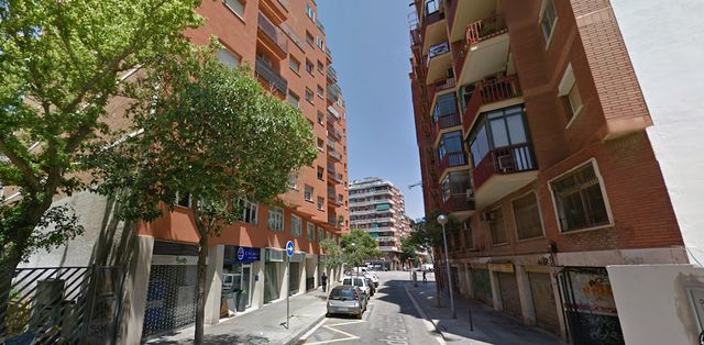 Inmobiliaria comercial en Sants-Montjuic