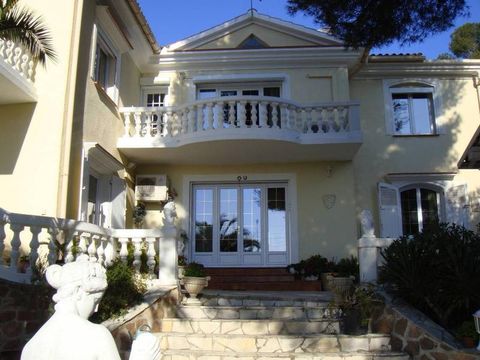 Villa en Boulouris-sur-Mer