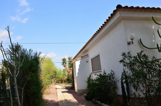 Villa en Albatera