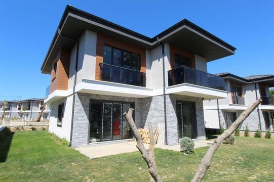 Villa en Piri Mehmet Paşa Mahallesi