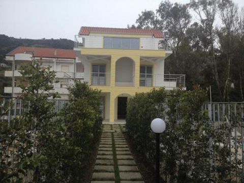 Villa en Marinella