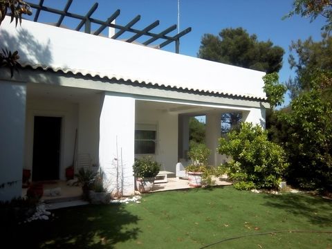 Cottage en Artemida