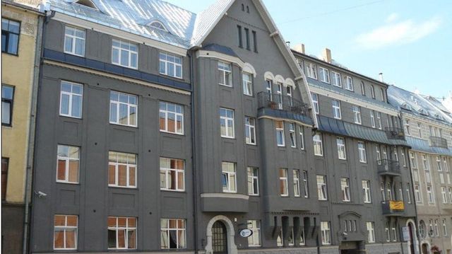 Inmobiliaria comercial en Old Riga