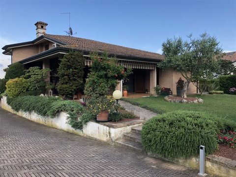 Villa en Precenicco