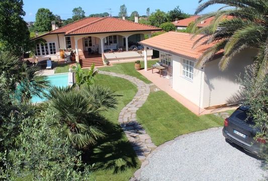Villa en Lido di Camaiore