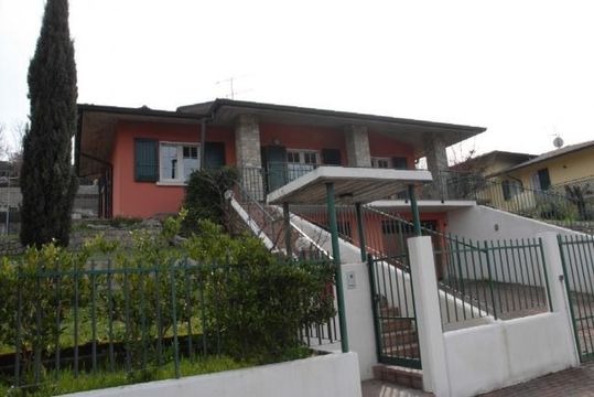 Villa en Pozzolengo