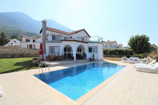 Villa en Kyrenia