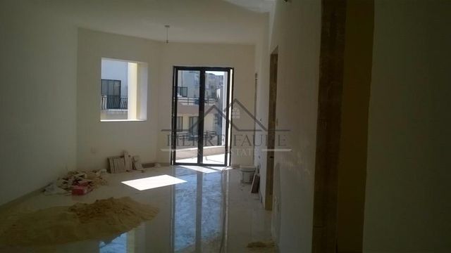 Apartamento en Qawra