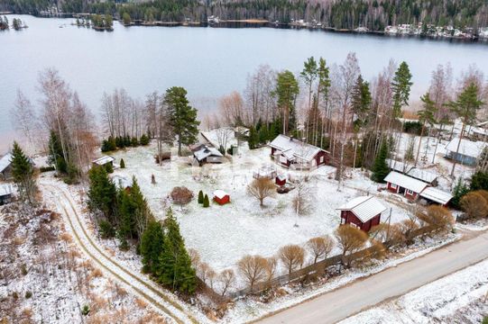 Cottage en Saaristenmäki