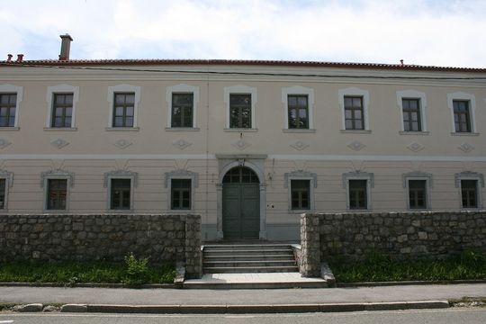 House en Senožeče