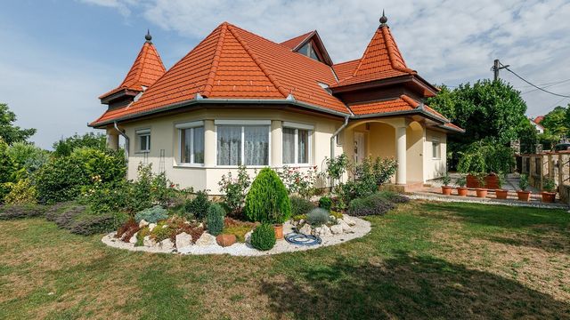 Villa en Cserszegtomaj