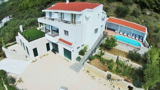 House en Makarska
