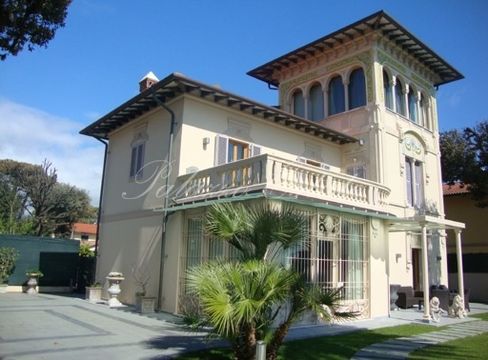 Villa en Marina di Pietrasanta