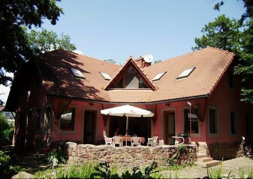 Villa en Ábrahámhegy